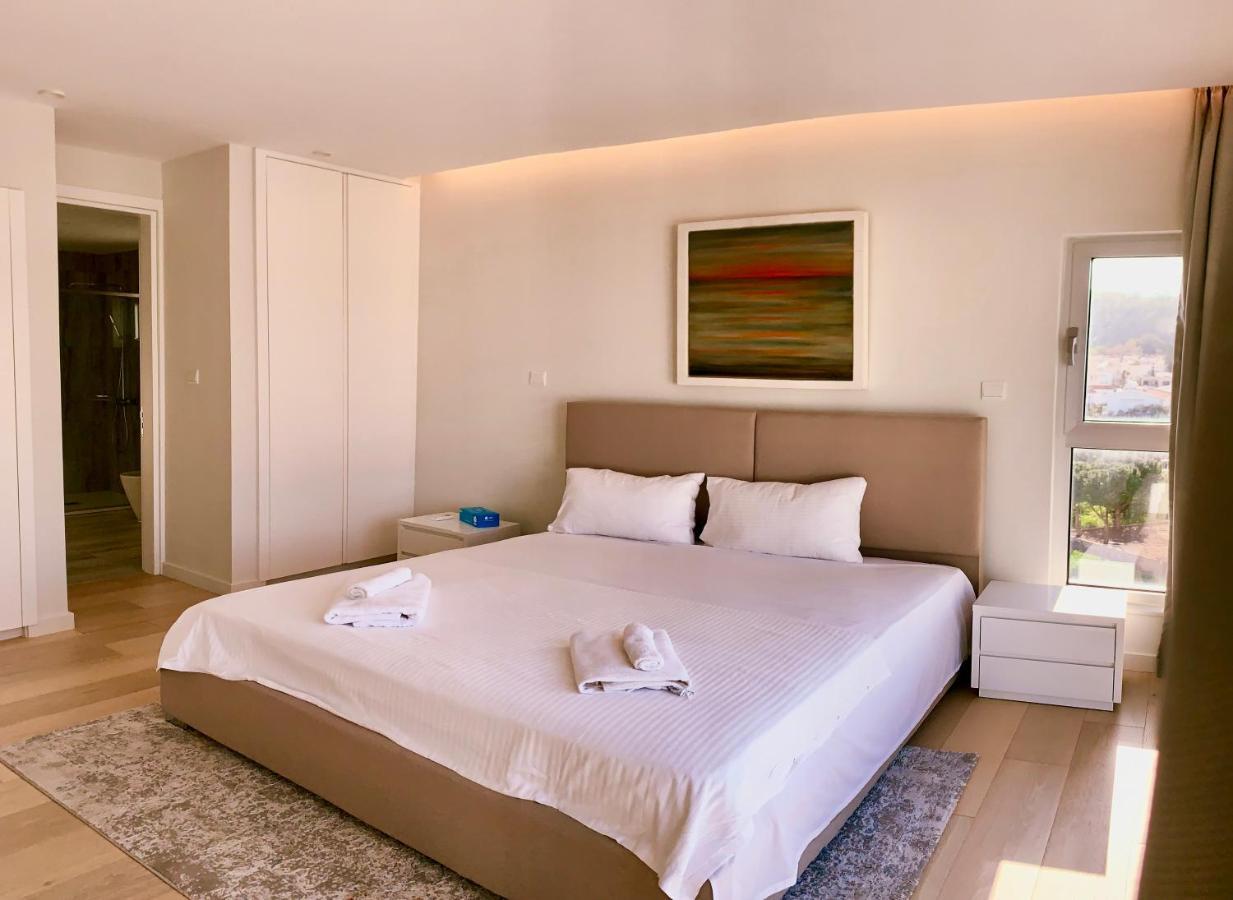 Emerald Suites Протарас Екстериор снимка